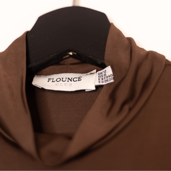 Flounce Turtle Neck Slinky Crop Top - US 8 - Picture 4 of 4